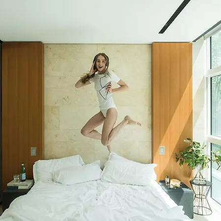 Hotel C-hotel &
