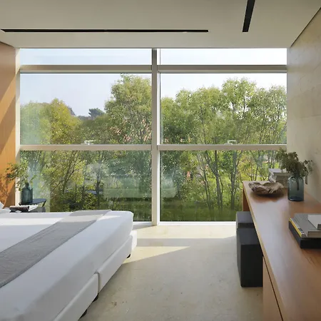C-hotel &